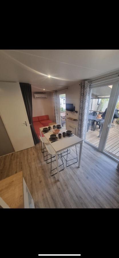 Camping 4 Etoiles Le Bosc Saint Cyrpien Mobil Home Esterno foto